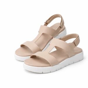 SODA Women’s Nude Neutral Chunky White T-Strap Platform Sandals 9